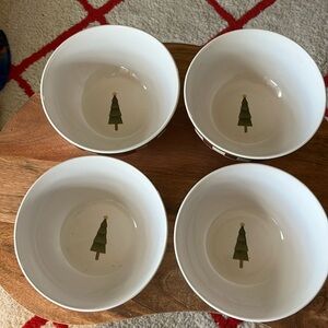 Debbie Mumm Christmas Bowls set of 4